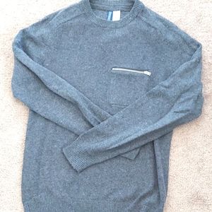 Grey sweater